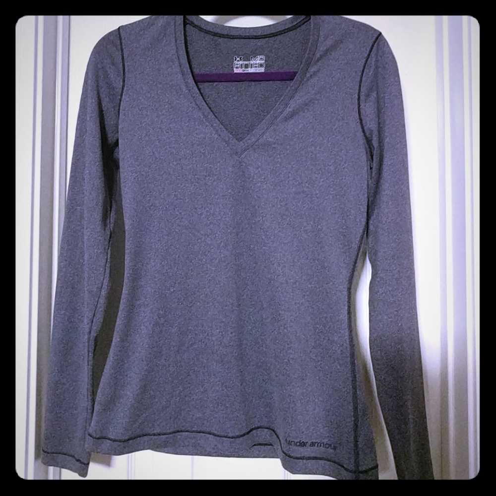 Under Armour Fitted Heat Gear long sleeved shirt